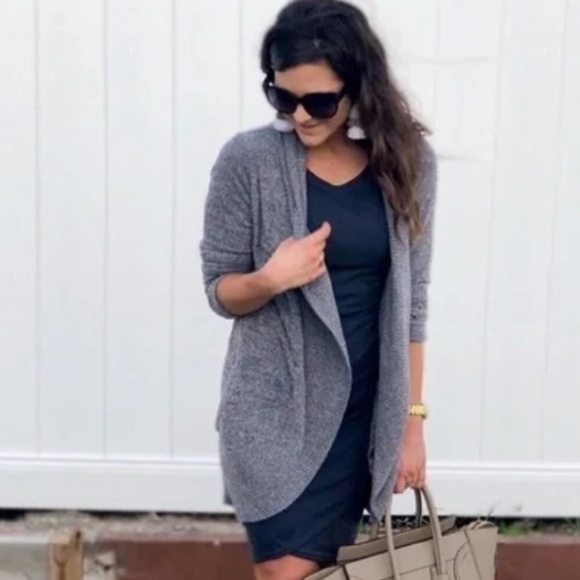 Barefoot Dreams Sweaters - Barefoot Dreams Cozychic Lite Circle Cardigan Medium